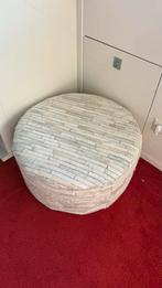Leren poef met vacht, Ophalen, Gebruikt, Rond, 50 tot 75 cm