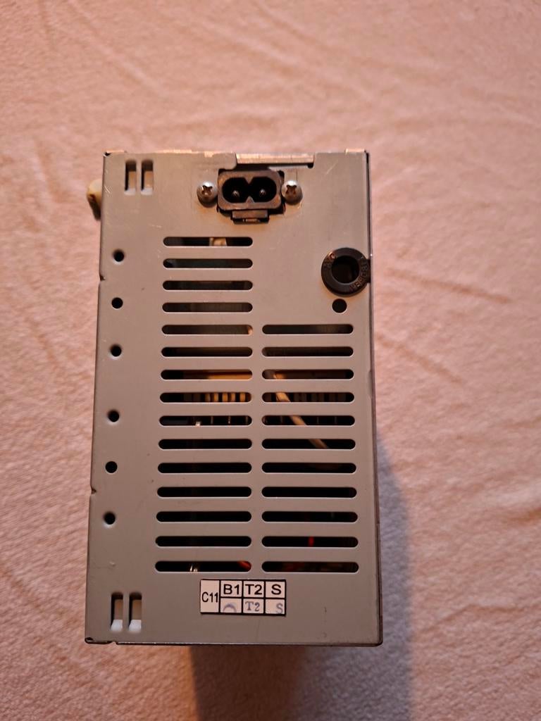 VOEDING 24 VOLT DC, Hobby en Vrije tijd, Elektronica-componenten, Ophalen of Verzenden, Gebruikt