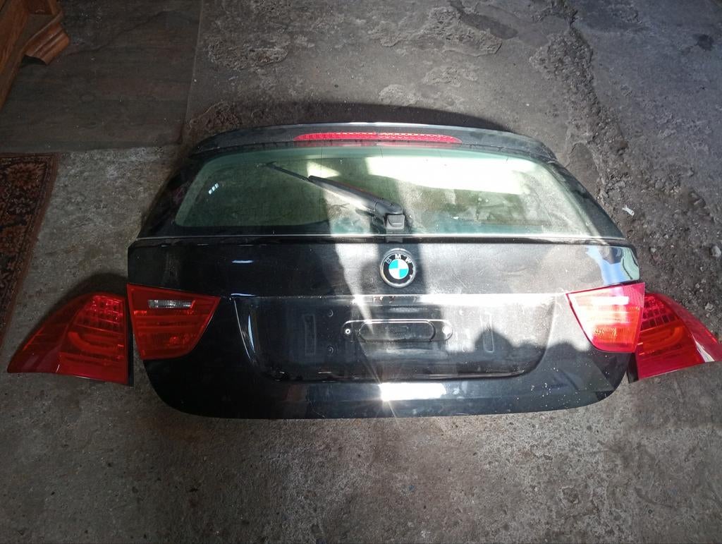 BMW e91 loc achterlichten+kofferklet, Ophalen of Verzenden