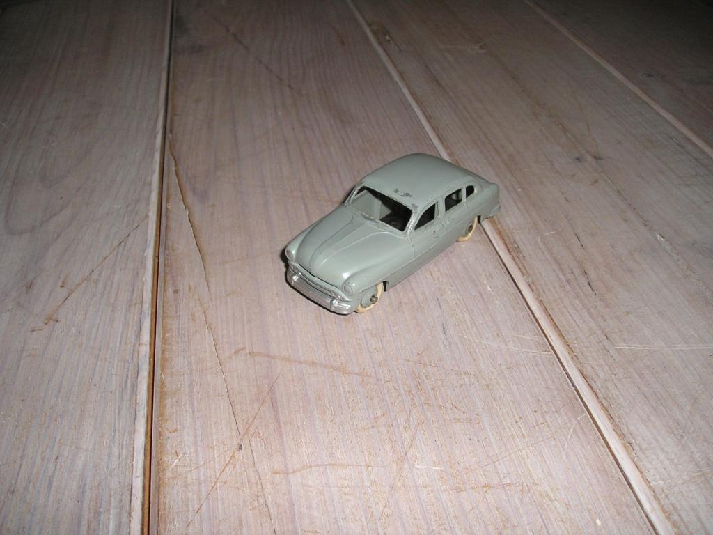 Dinky Toys 24x Ford Vedette, Antiek en Kunst, Antiek | Speelgoed, Ophalen of Verzenden