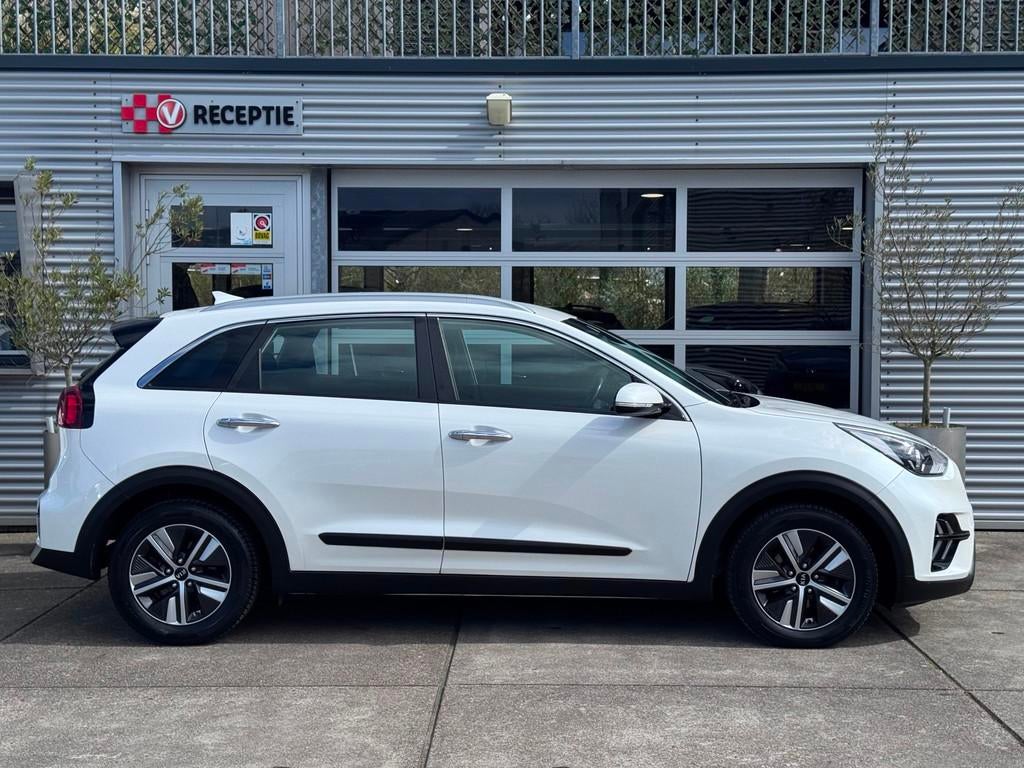 Kia Niro 1.6 GDi Hybrid DynamicLine / Adapt cruise / Carplay, Adaptive Cruise Control, Gebruikt, Euro 6, Leder en Stof