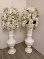 Decoratie bloemen met witte vaas, Huis en Inrichting, Woonaccessoires | Zuilen en Pilaren, Ophalen, Zo goed als nieuw