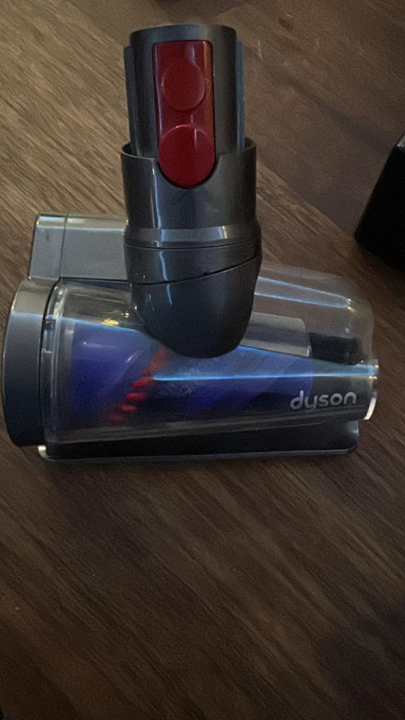 Dyson mini gemotoriseerde anti - klitborstel voor model V12, Ophalen, Overige typen, Zo goed als nieuw, 2000 watt of meer