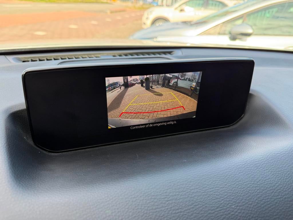 Mazda MX-30 E-SkyActiv 145 First Edition 36 kWh CAM|SOH 91%, Auto's, Mazda, Gebruikt, 35 kWh, Leder en Stof, Wit