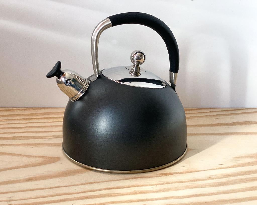 Habonne Fluitketel / Whistling Kettle: Sustainable/ Duurzaam, Ophalen, Overige typen, Zo goed als nieuw, Zwart