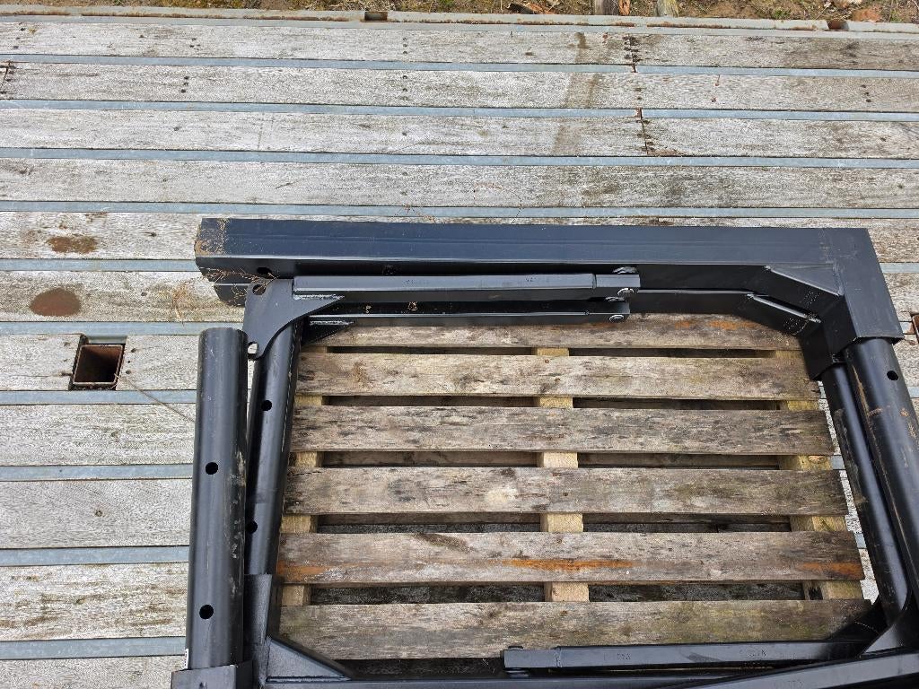 Steunpoten wisselbak bdf, Ophalen