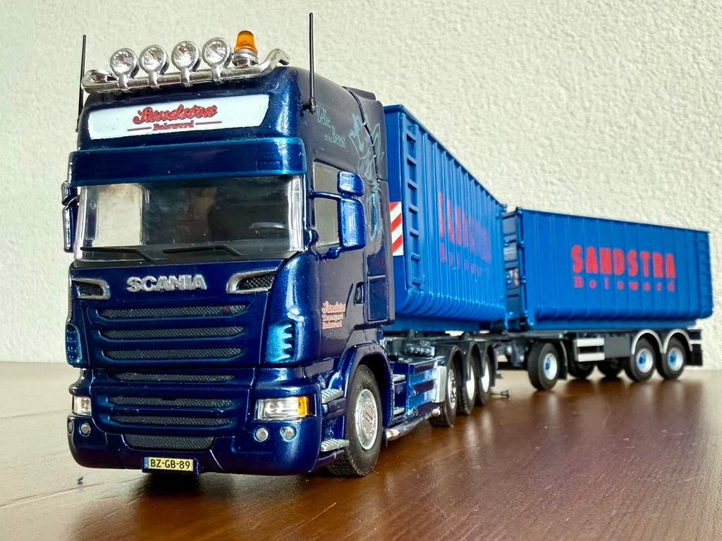 Tekno Sandstra Transport -Scania R combi: Belle en het Beest, Ophalen of Verzenden, Zo goed als nieuw, Bus of Vrachtwagen, Tekno