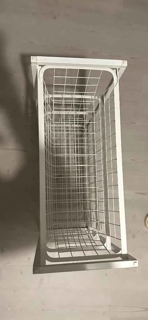 Smal rekje met lades, Ophalen, Minder dan 50 cm, Zo goed als nieuw, 3 of 4 laden