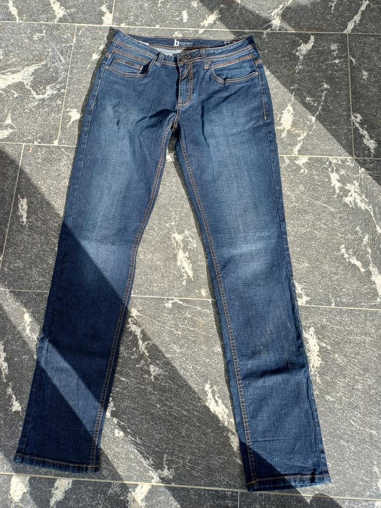 2 nieuwe werkbroeken (jeans)., Kleding | Heren, Broeken en Pantalons, Ophalen of Verzenden, Nieuw, Overige maten, Blauw