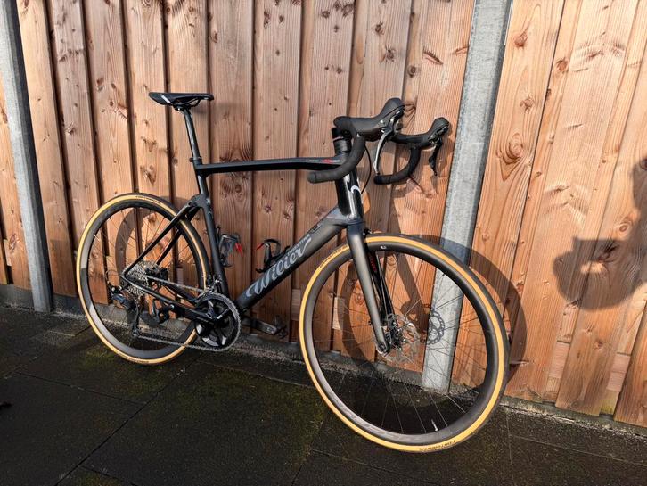 Wilier Cento10NDR, Fietsen en Brommers, Fietsen | Racefietsen, Zo goed als nieuw, Overige merken, Meer dan 20 versnellingen, Carbon