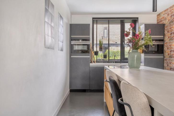 Prachtige keuken met kookeiland, Huis en Inrichting, Keuken | Complete keukens, Graniet of Steen, Met kookeiland, Ophalen