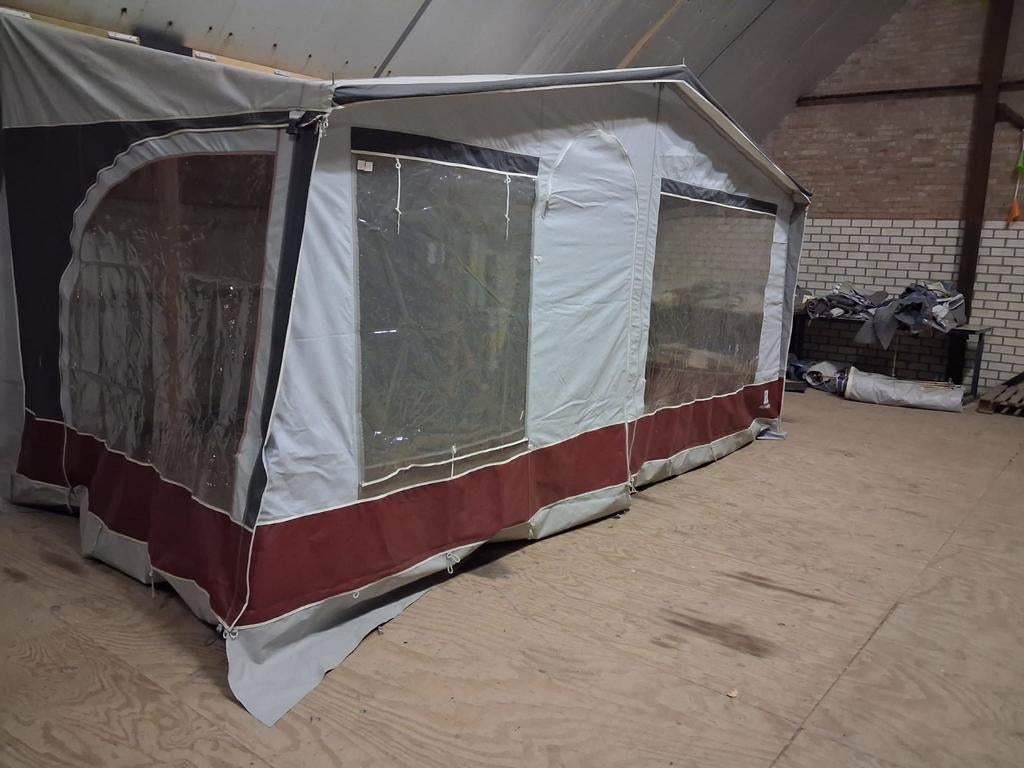 Walker voortent inclusief stokken, Ophalen