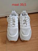 Sneakers Adidas maat 39,5 wit, Adidas, Ophalen of Verzenden, Zo goed als nieuw, Jongen of Meisje