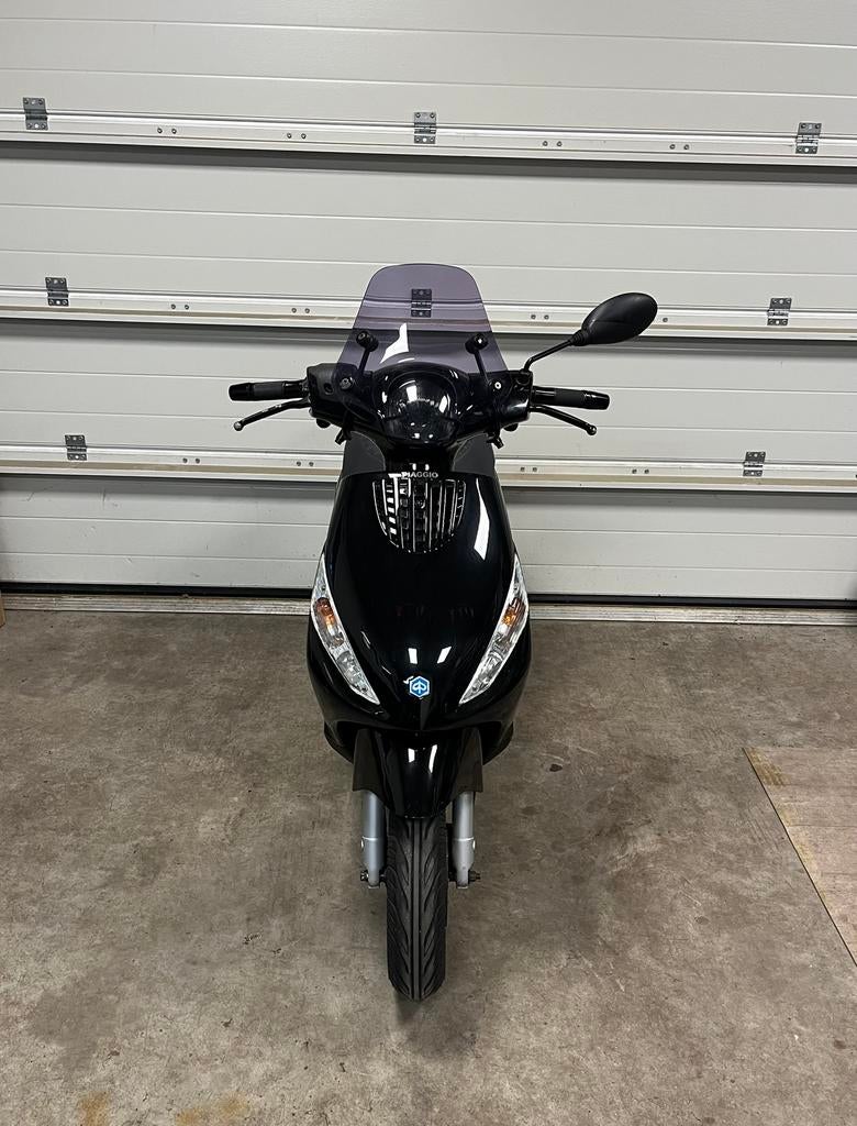Piaggio zip 45km, Fietsen en Brommers, Scooters | Piaggio, Ophalen