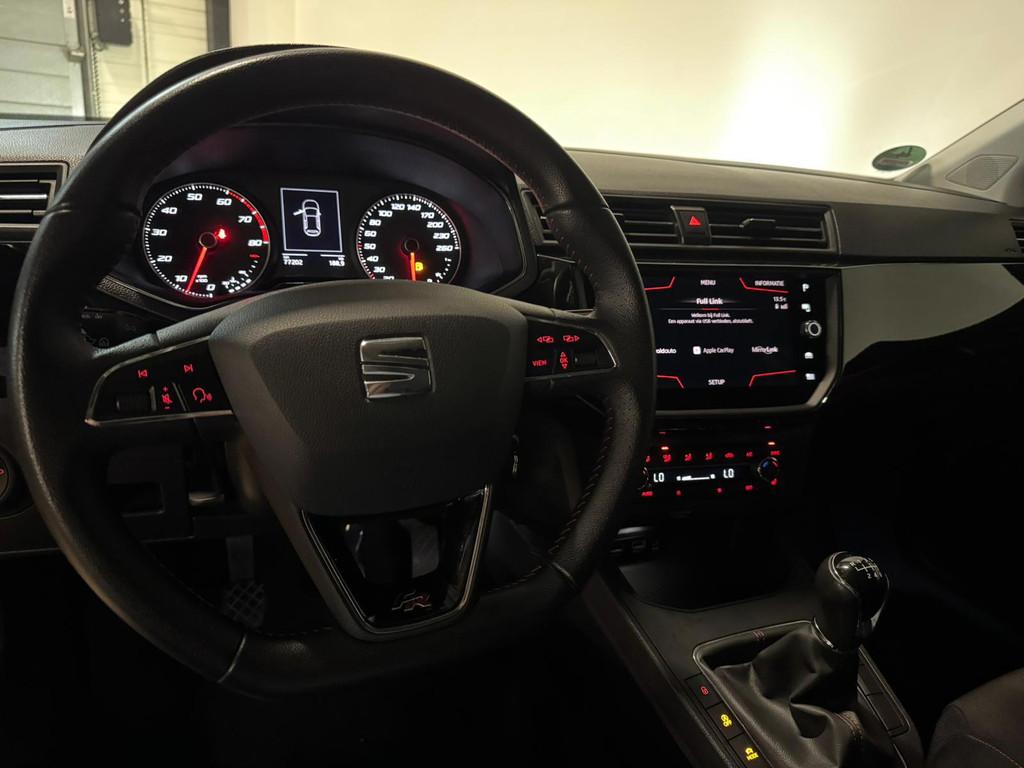 SEAT Ibiza 1.5 TSI EVO FR Business Intense', Voorwielaandrijving, Stof, Zwart, 4 cilinders