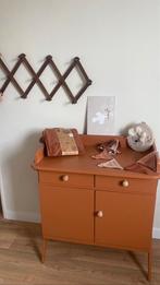 Vintage jaren '60 commode - Okergeel/Terracotta, Ophalen, Gebruikt, 50 tot 70 cm, 75 tot 100 cm