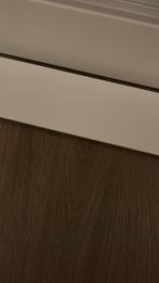 Plint 7cm hoog, Ophalen, Nieuw, Mdf, 200 tot 250 cm