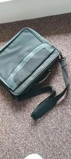 Laptoptas, Computers en Software, Laptoptassen, Ophalen, 17 inch of meer, Zo goed als nieuw, Schoudertas