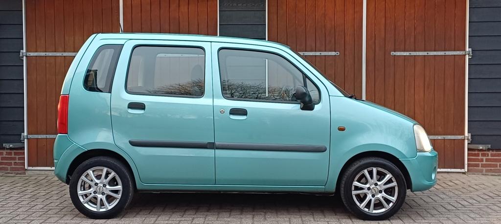 Opel Agila 1.2-16V Essentia, Bluetooth, All seasonbanden, NA, Auto's, Stof, 4 cilinders, 1229 cc, Origineel Nederlands