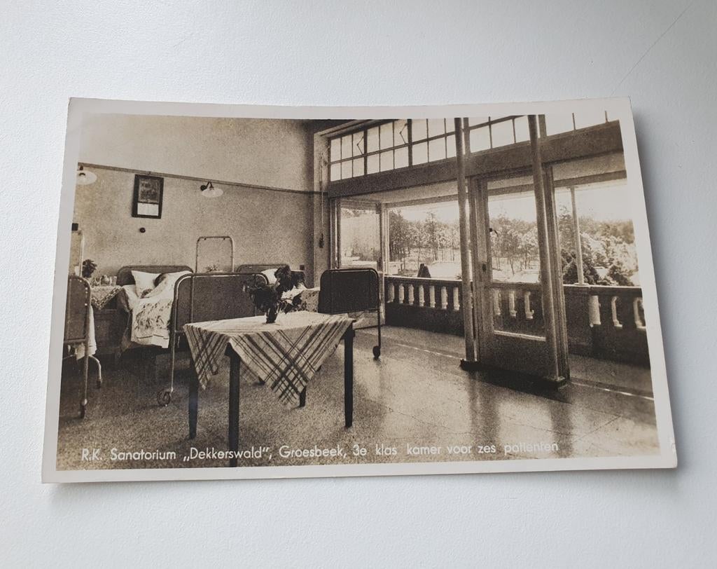 Ansichtkaart R.K. Sanatorium "Dekkerswald" Groesbeek, Ophalen of Verzenden, 1940 tot 1960, Gelopen, Gelderland