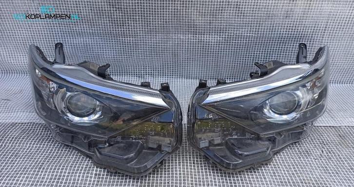 Toyota Auris 2 E18 Facelift koplamp links rechts, Auto-onderdelen, Verlichting, Toyota, Gebruikt, Ophalen of Verzenden