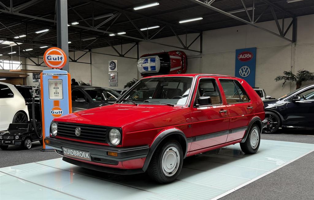 Volkswagen Golf 1.6 GL Uniek! AUT! Nette Auto! (bj 1989), Automaat, Metallic lak, Volkswagen, Bedrijf
