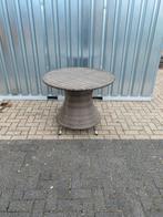 Stijlvolle Wicker Tuintafel - Rond en Compact, Huis en Inrichting, Tafels | Sidetables, Ophalen, Nieuw, Rond