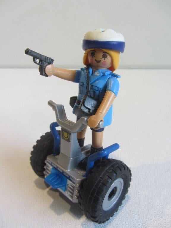 Playmobil Politieagente met balans racer – 6877 Segway, Ophalen of Verzenden, Gebruikt, Los playmobil