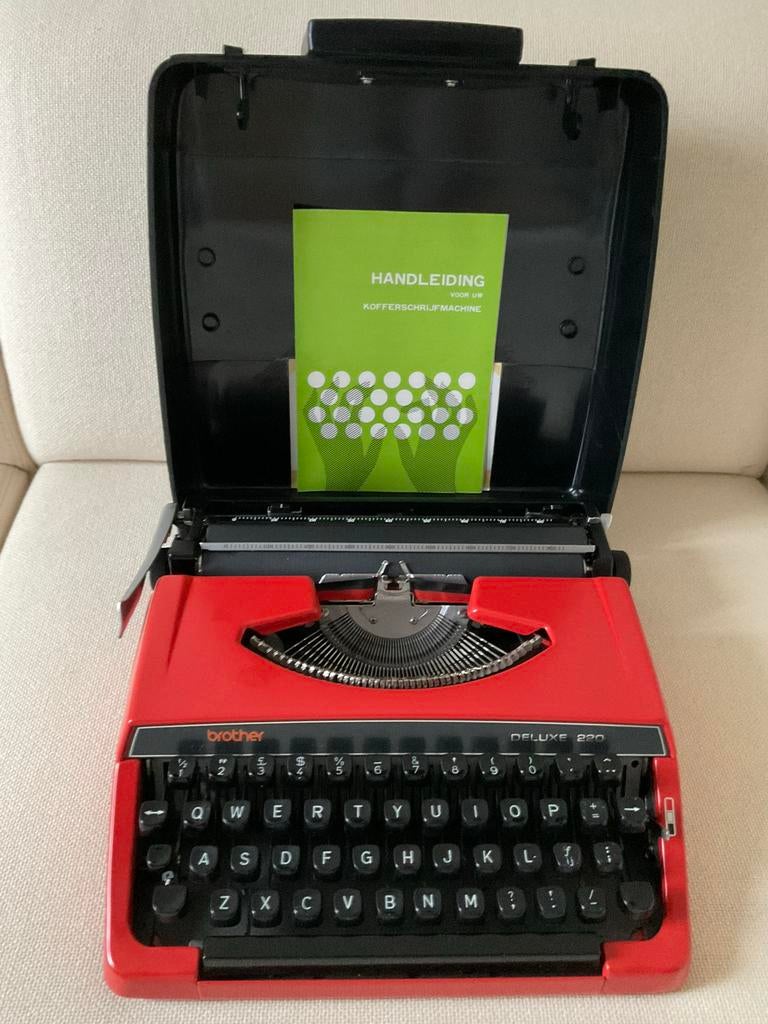 Schrijfmachine, Ophalen of Verzenden, Zo goed als nieuw