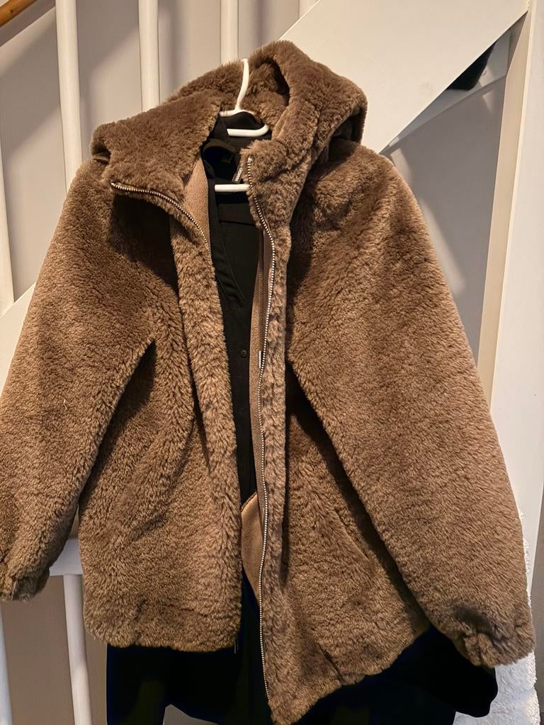 Michael kors jas bont, Ophalen of Verzenden, Zo goed als nieuw, Maat 38/40 (M), Zwart