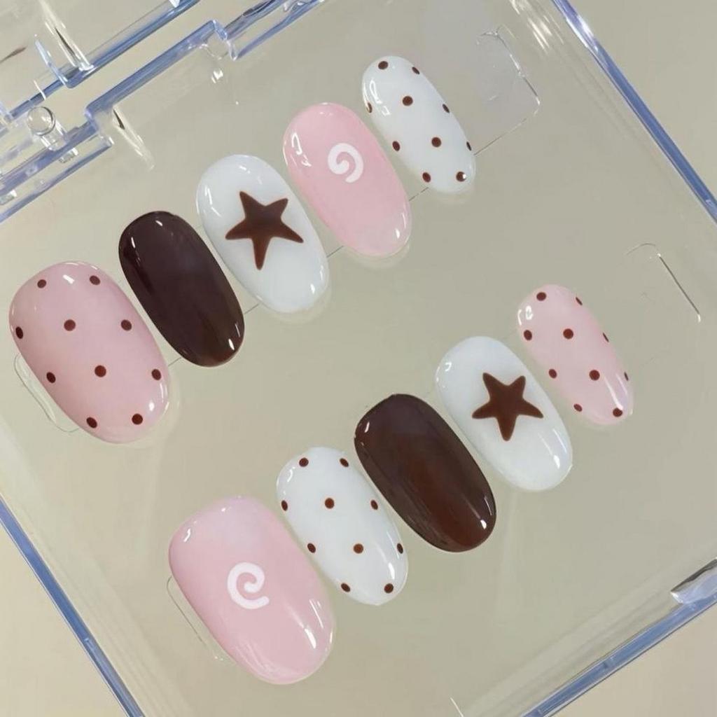 Handgemaakte press on nagels, Verzamelen, Geboortekaartjes en Visitekaartjes, 2000 tot heden, Ophalen of Verzenden