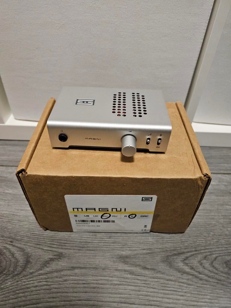 Schiit Magni Unity koptelefoonversterker + ingebouwde DAC, Ophalen of Verzenden, Zo goed als nieuw