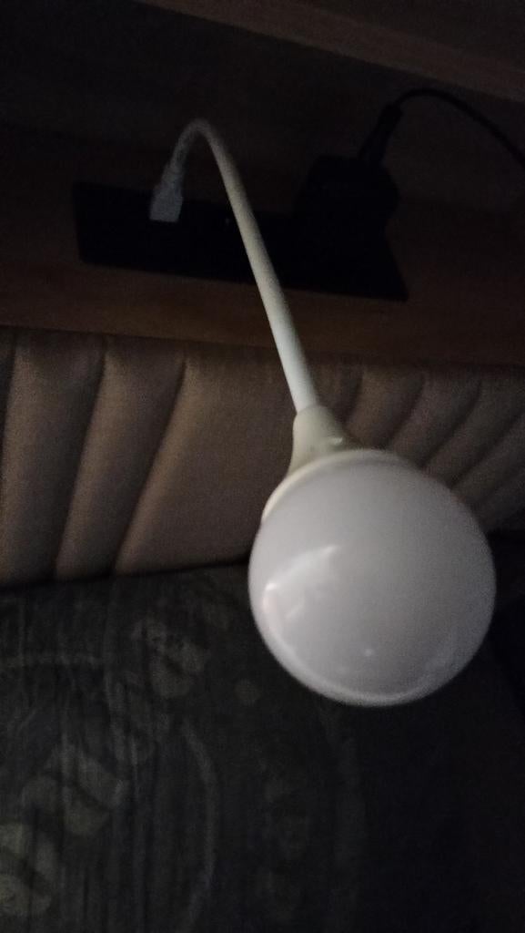 Flexibele LED Bureaulamp met Kleurverandering, Kunststof, 50 tot 75 cm, Ophalen of Verzenden, Zo goed als nieuw