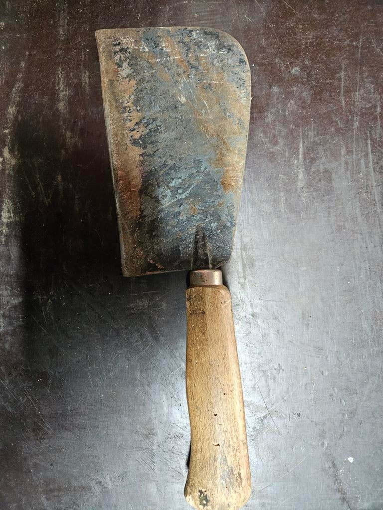 Antieke Vleesbijl / Hakmes hiep met Houten Handvat, Ophalen of Verzenden