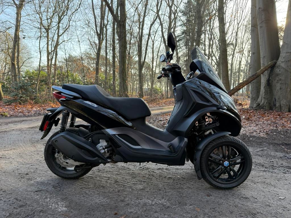 Piaggio MP3 300 HPE Full LED | ABS/ASR | Autorijbewijs B, Particulier, LED Verlichting, Scooter, 300 cc