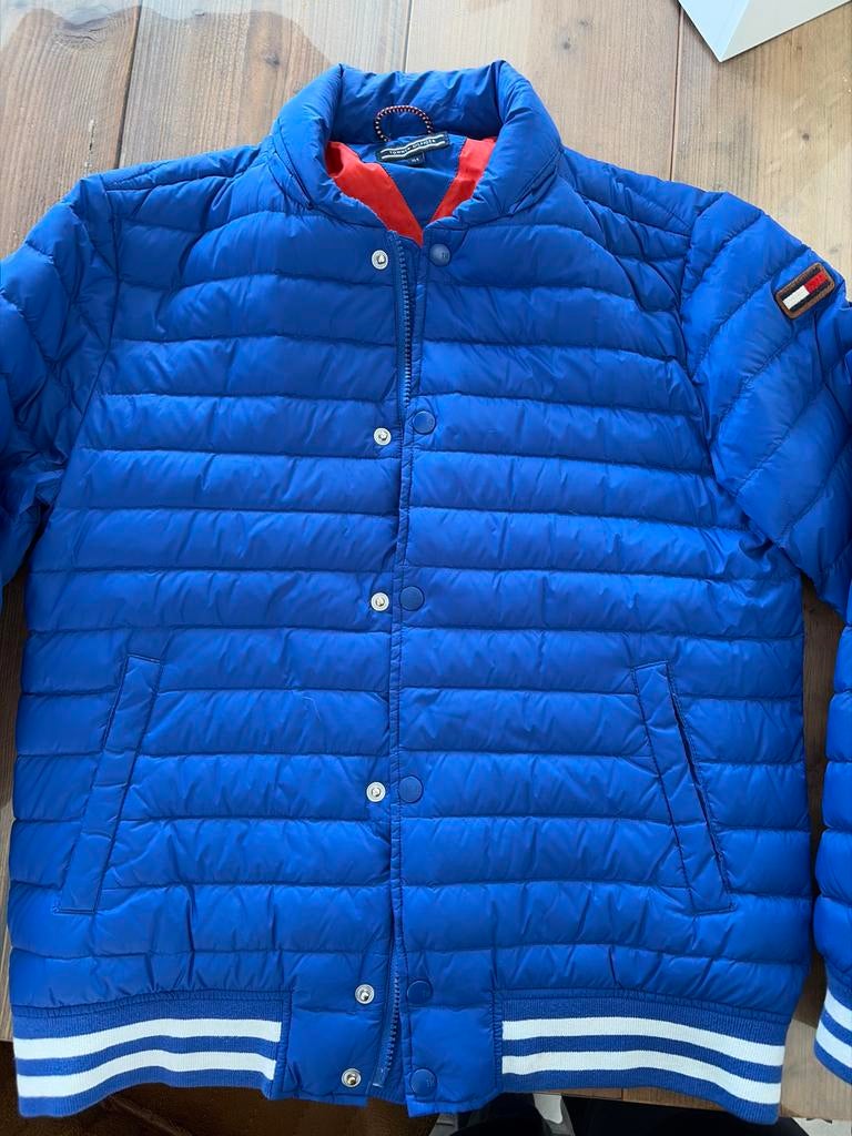 Tommy Hilfiger Tussenjas Maat 164 - Blauw, Ophalen of Verzenden, Zo goed als nieuw, Jongen, Jas