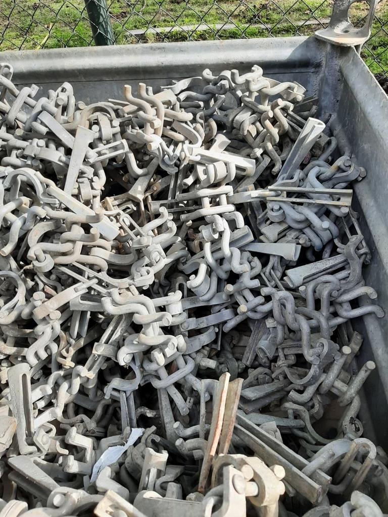 Van Thiel steigerklemmen kruisklemmen draaiklemmen, Doe-het-zelf en Verbouw, Metalen, Ophalen