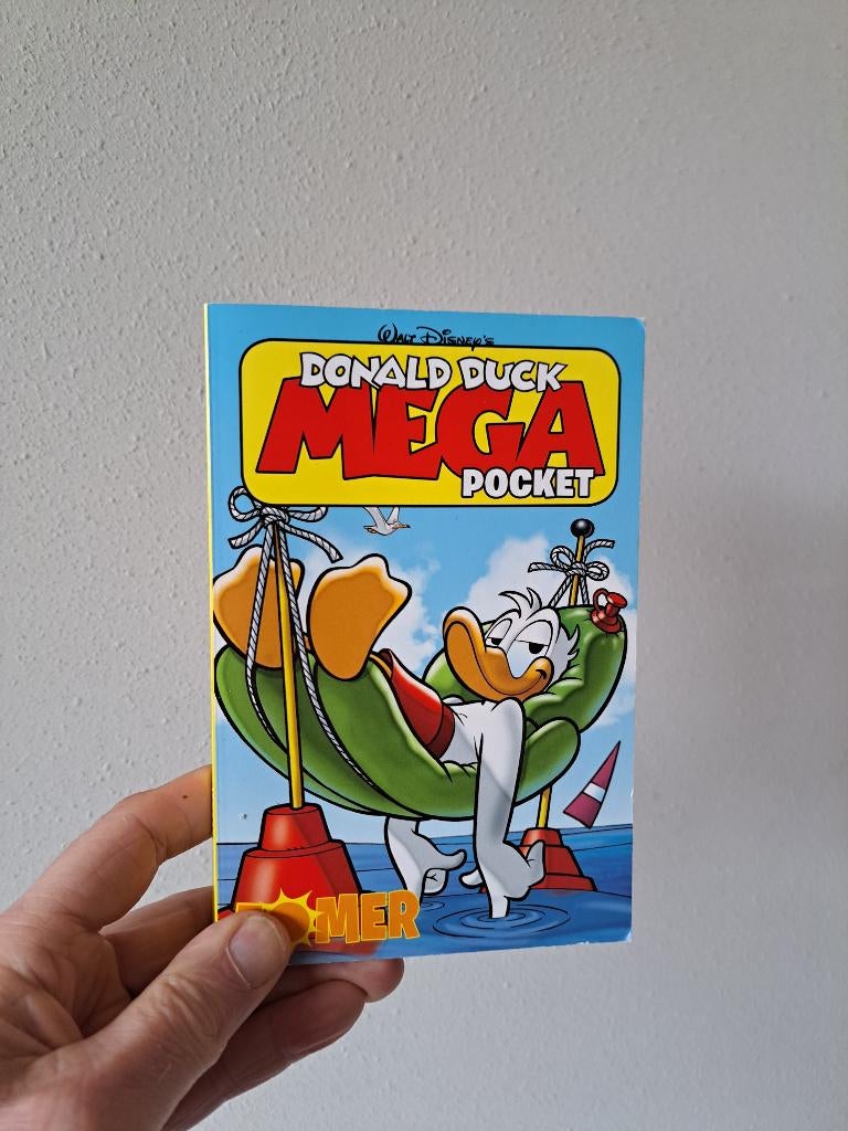 Zomer Donald Duck Mega Pocket 2015 9789058557216, Eén stripboek, Ophalen of Verzenden, Gelezen