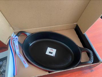 Staub Ovenschaal Ovaal 21 cm – Cerise Rood – Gietijzer beschikbaar voor biedingen