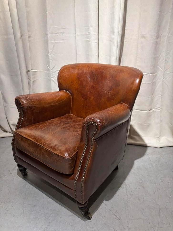 Stoere Craquelé Leren dames fauteuil, Huis en Inrichting, Fauteuils, Gebruikt, Leer, 50 tot 75 cm, 75 tot 100 cm, Ophalen of Verzenden