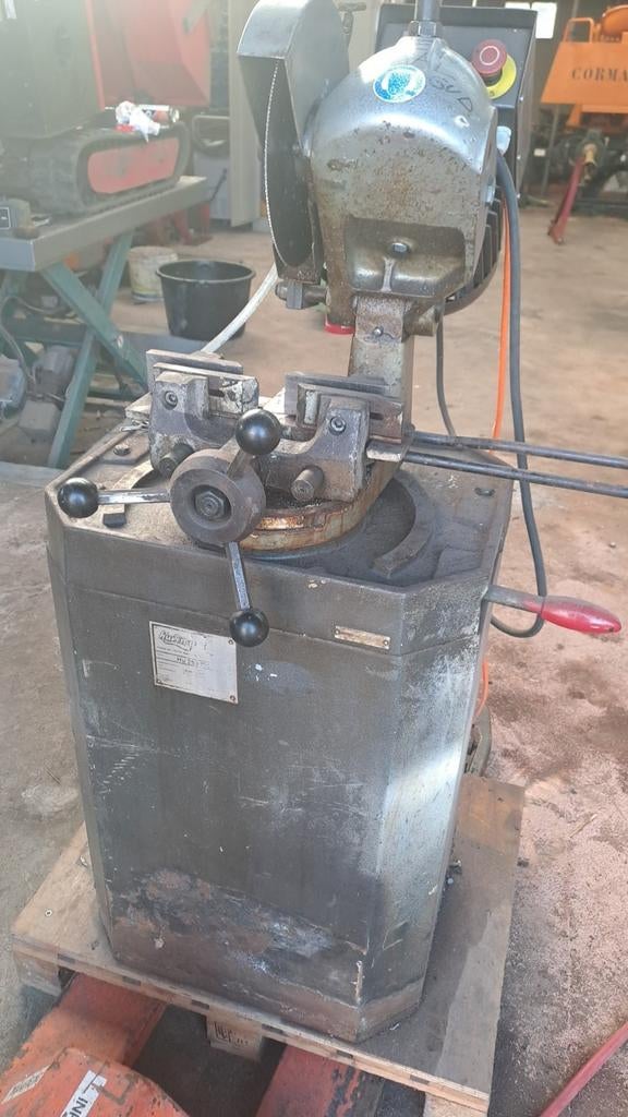 Ijzer afkortzaag huvema hu 250, Doe-het-zelf en Verbouw, 100 liter of meer, Ophalen of Verzenden