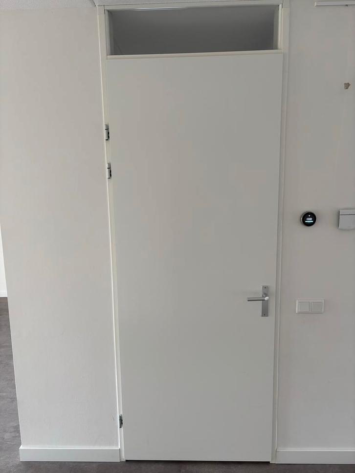 Binnendeur met kozijn en bovenlicht, Doe-het-zelf en Verbouw, Deuren en Horren, Zo goed als nieuw, Binnendeur, 215 cm of meer