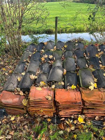 oud hollandse dakpannen zwart beschikbaar voor biedingen