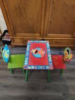 Kinderstoeltjes en tafeltje, Bert en Ernie (houten), Gebruikt, Tafel(s) en Stoel(en), Ophalen