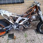 Afgebrande aprilia motor, Motoren, Ophalen