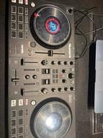 Numark Mixtrack Platinum FX DJ controller, Ophalen of Verzenden, Zo goed als nieuw, Numark