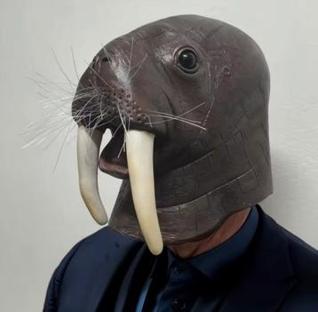 Walrus Masker, Nieuw beschikbaar voor biedingen