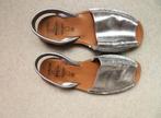 AVARCA nieuwe schoenen sandalen zilver grijs maat 39, Nieuw, Avarca, Grijs, Sandalen of Muiltjes