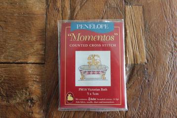 Borduurpakket Penelope Momentos PM 16 Victorian Bath 5x5 cm beschikbaar voor biedingen