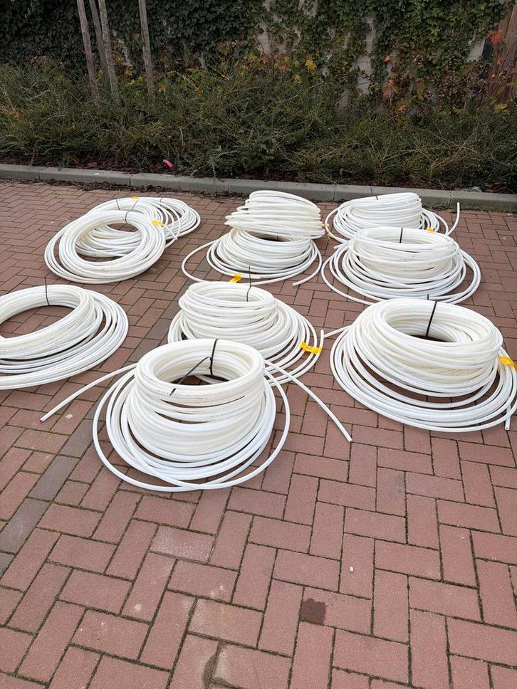 Vloerverwarming slang - Nieuw!, Doe-het-zelf en Verbouw, Buizen en Afvoer, Nieuw, Overige typen, Overige materialen, 6 meter of meer